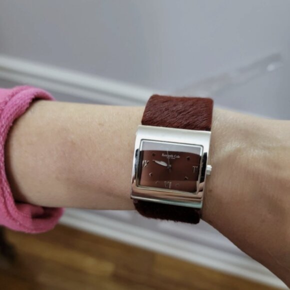 KENNETH COLE WATCH! - Picture 15 of 15